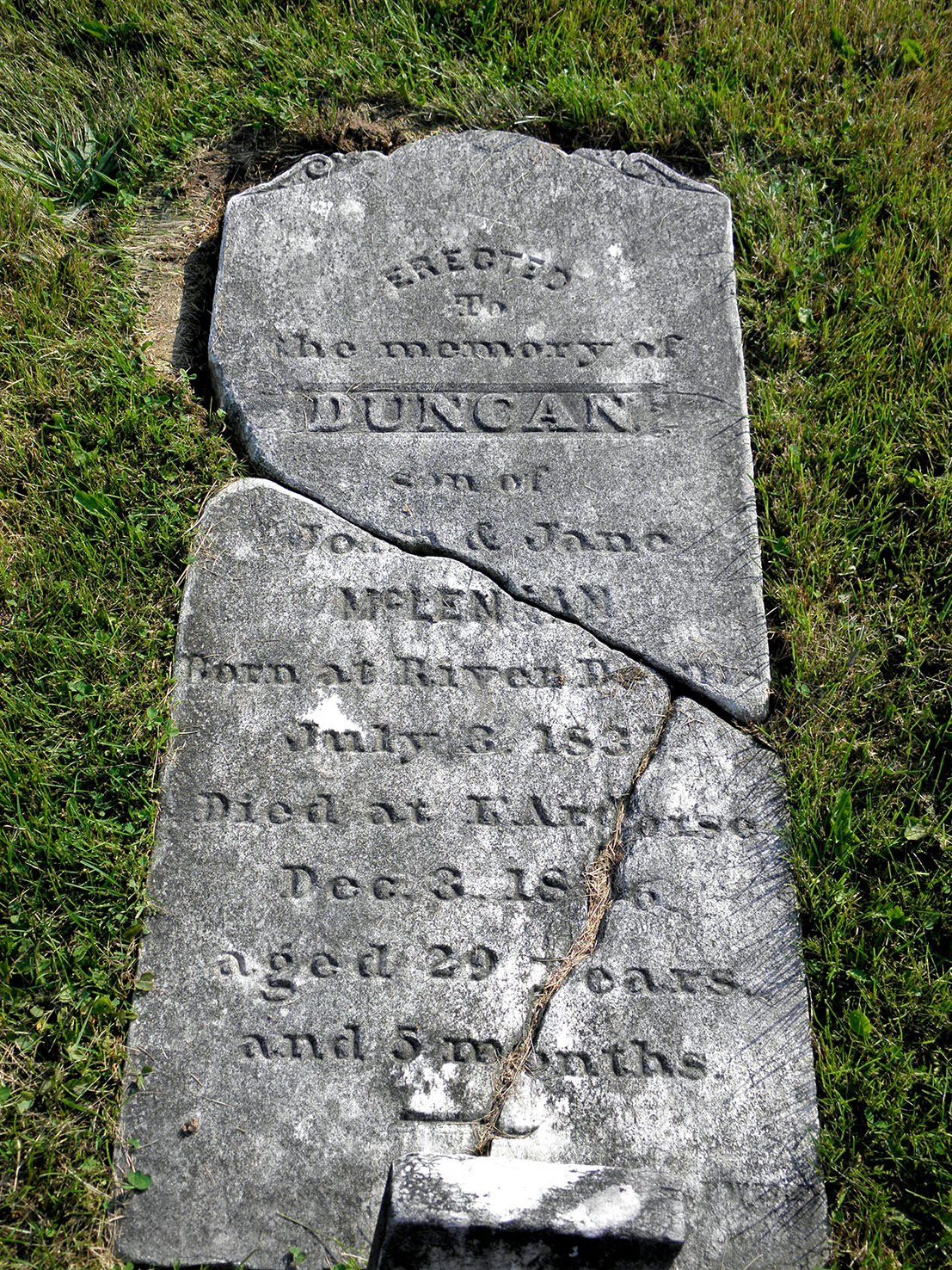 Photo of headstones/Duncan McLennan 1837-1866 hdstn Halifax NS
